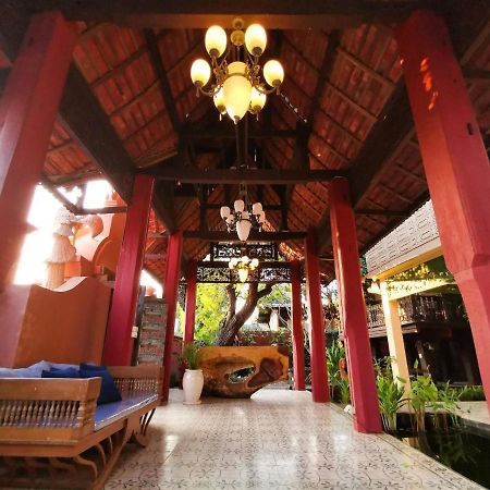 Donpin8-Timeless House Chiang Mai Otel Dış mekan fotoğraf